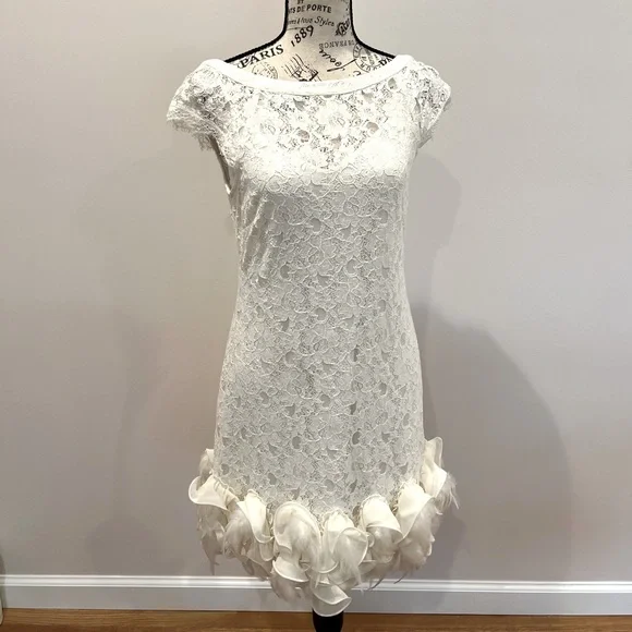 Jessica Simpson white lace dress w/ flower and feather appliqu on bottom  size 6